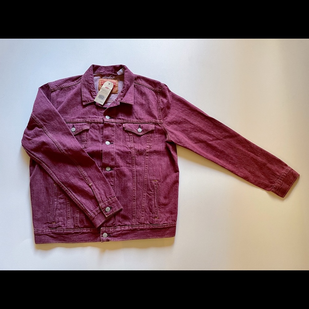 Men’s Levi’s Denim Trucker Jacket - Large